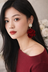 RED FLOWER EARRING