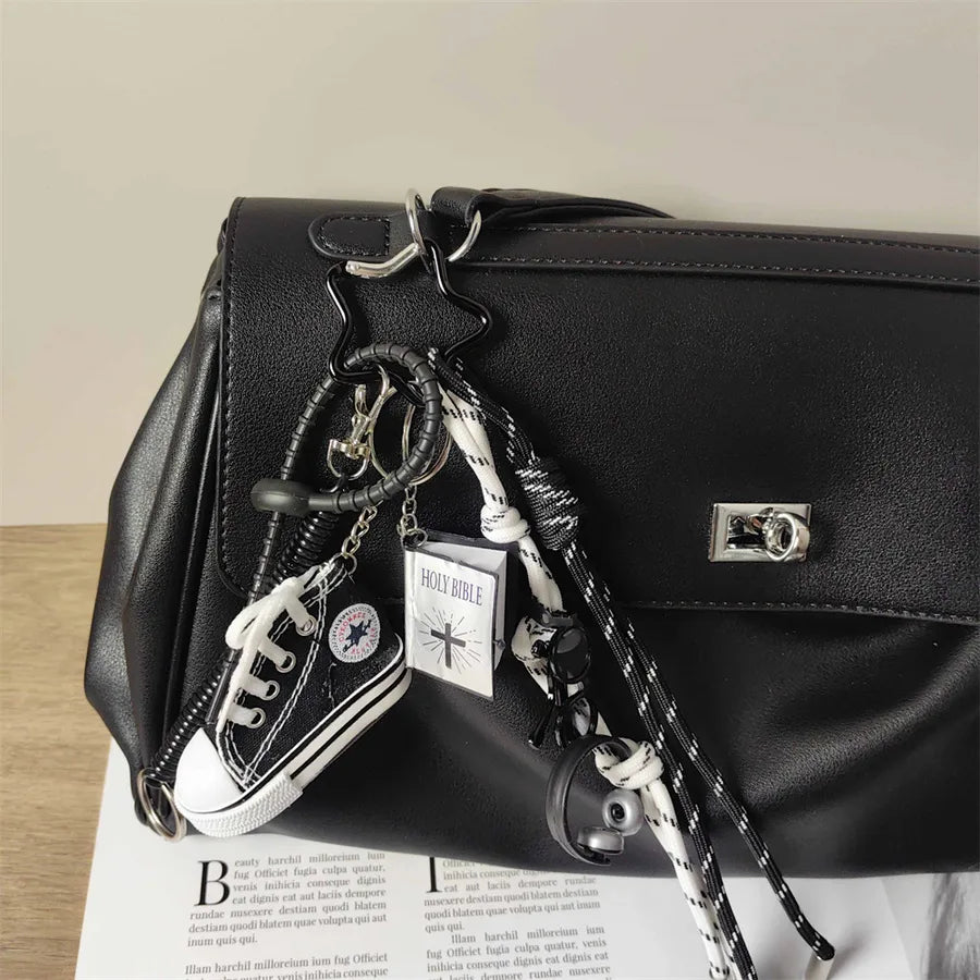 CONVERSE THEME BAG CHARMS