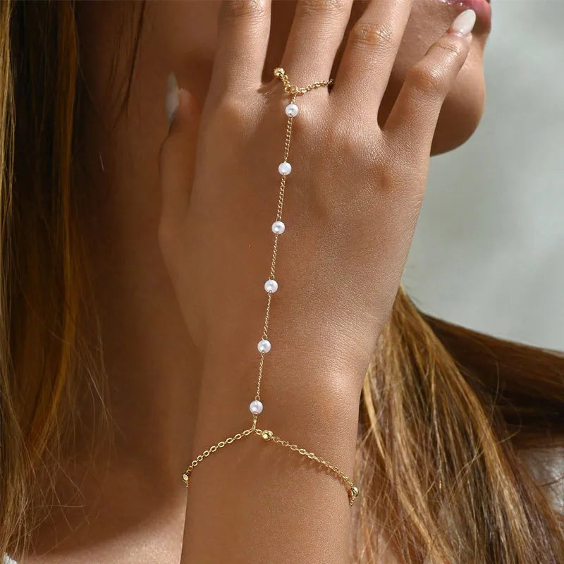 PEARL HANDCHAIN