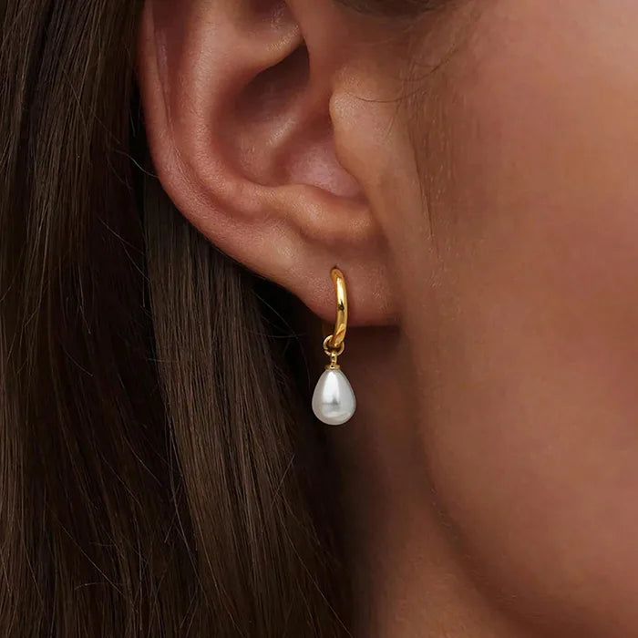 TEAR EARRING